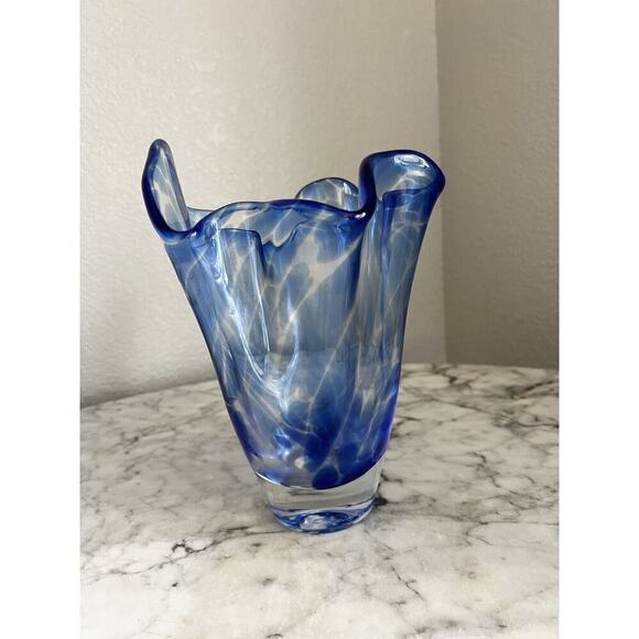 Jane Seymour Polish Hand blown Glass Vase Handkerchief Blue Signed - Picture 2 of 6